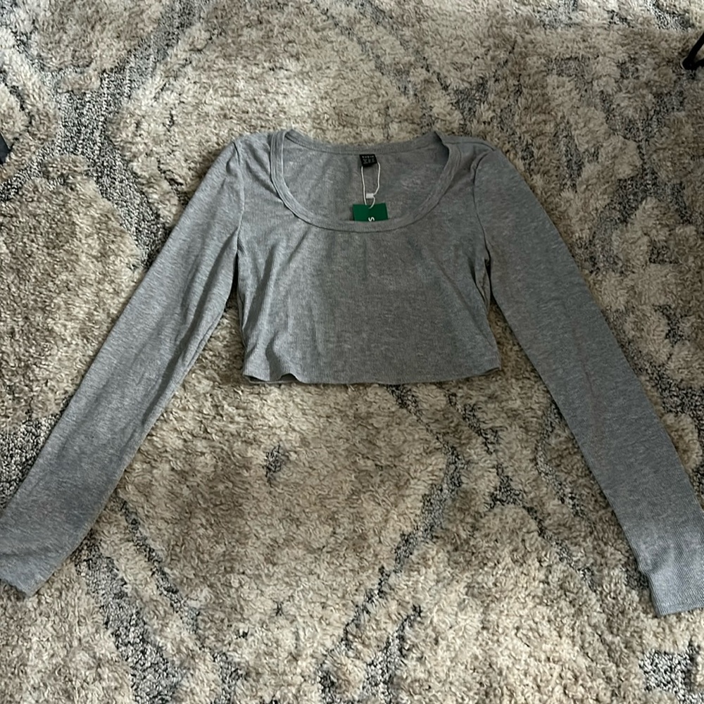 Long sleeve crop top , quality is very smooth
